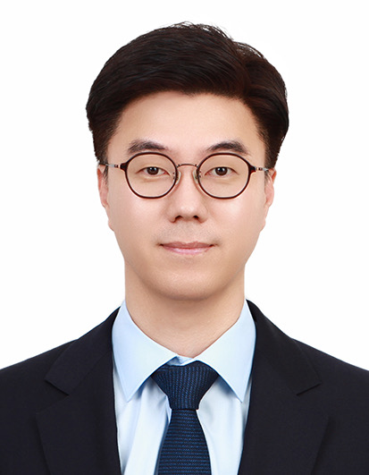 윤헌철 사진